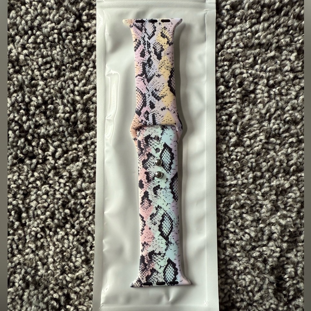 NEW snakeskin print watch band for apple watch - Picture 2 of 3